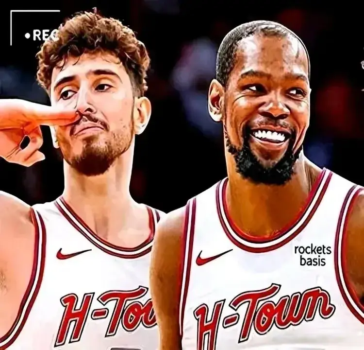 但两人都是, 真正的双子, 都有属于他